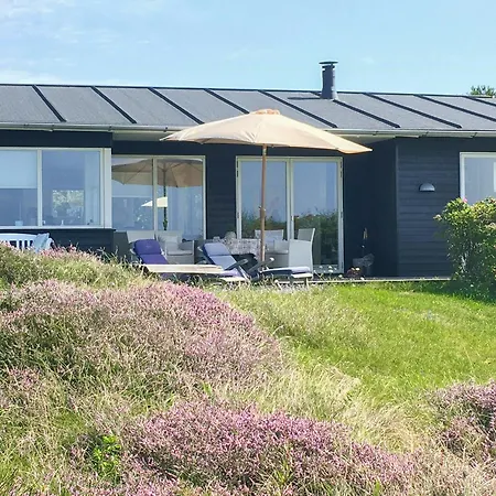 Fresh Sea Air Over The Open Landscape At Tatil Evi Ebeltoft